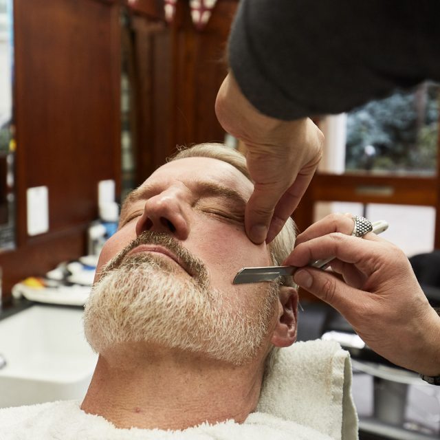 The Gentlemen - London Barbers | Hair Style Advice | Pall Mall Barbers | Best Barbers London | Best Barbers near me | Barbers Shop | Good barbers London 